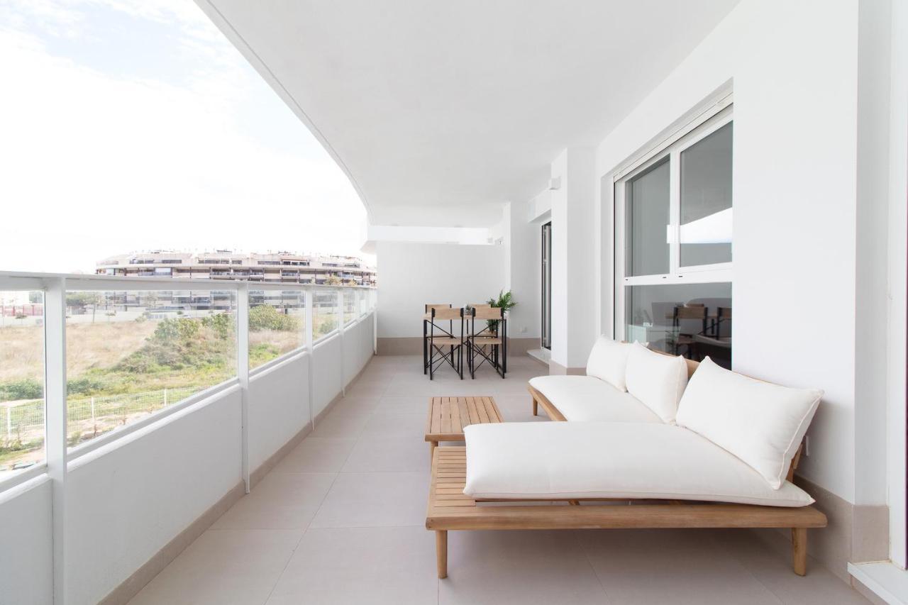 Global Properties, Apartamento Con Terraza Y Vistas A La Piscina En Gran Canet Canet d'En Berenguer Exterior photo