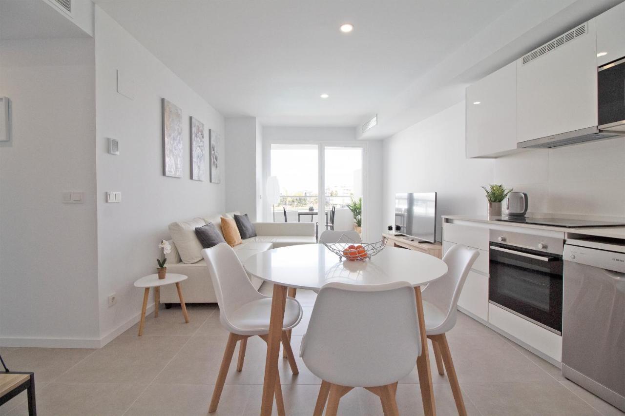 Global Properties, Apartamento Con Terraza Y Vistas A La Piscina En Gran Canet Canet d'En Berenguer Exterior photo
