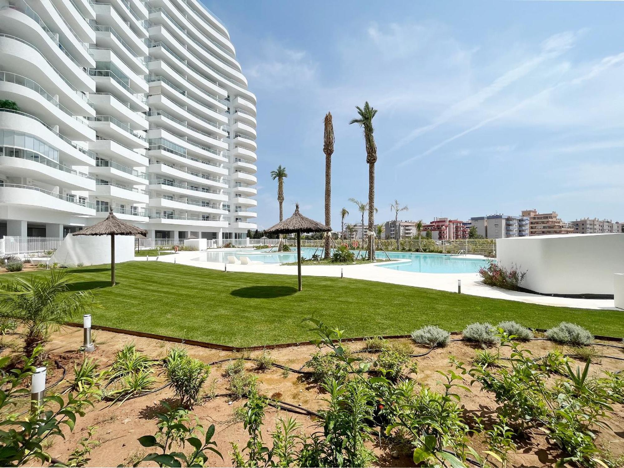 Global Properties, Apartamento Con Terraza Y Vistas A La Piscina En Gran Canet Canet d'En Berenguer Exterior photo